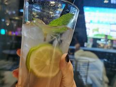蜜桃鲜芭乐气泡水-乔泰勒JOETYLER西餐厅(曲江店)