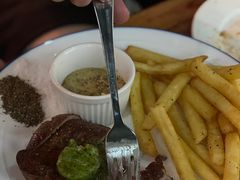 -羽深肉铺 Steak & Wine