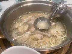 -润园四季椰子鸡火锅(南山海岸城店)