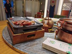 -娜仁图雅蒙古美食村(33小镇店)
