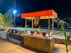 -亚龙湾希尔顿自助餐厅·海鲜·烧烤·沙滩BBQ·现场乐队
