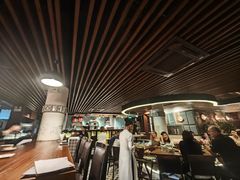 -Cau Go Vietnamese Cuisine