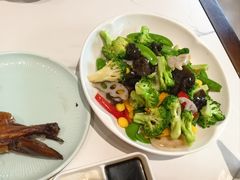 -梅利汴京烤鸭•开封豫菜地标店(东大街店)