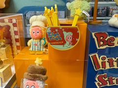 -泡泡玛特POPMART(蓝色港湾店)