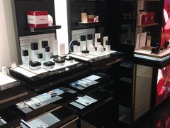 -Chanel(德基广场店)