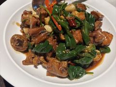 辣子鸡-明湖楼·经典鲁菜山东海鲜(大明湖店)