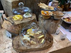 -松山湖凯悦酒店·Café自助餐厅·周末火舞秀表演