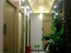 点击看大图 -芳朵美容养生SPA