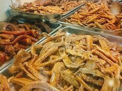 -王浩儿纪六孃甜皮鸭(乐山总店)