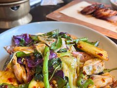 -大头虾越式风味餐厅(光明广场店)