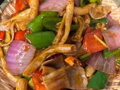 -湛江江记蚝莊烧烤工场(金海岸店)