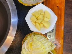 -三里屯土灶炖公鸡地锅鸡(江东店)