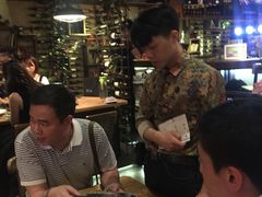 店内布置-胡桃里乐队酒馆(鎏嘉码头店)