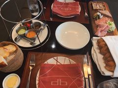 -db Bistro & Oyster Bar by Daniel Boulud(滨海湾金沙店)