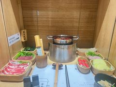 -独食火锅·半米屋台(直营总店)