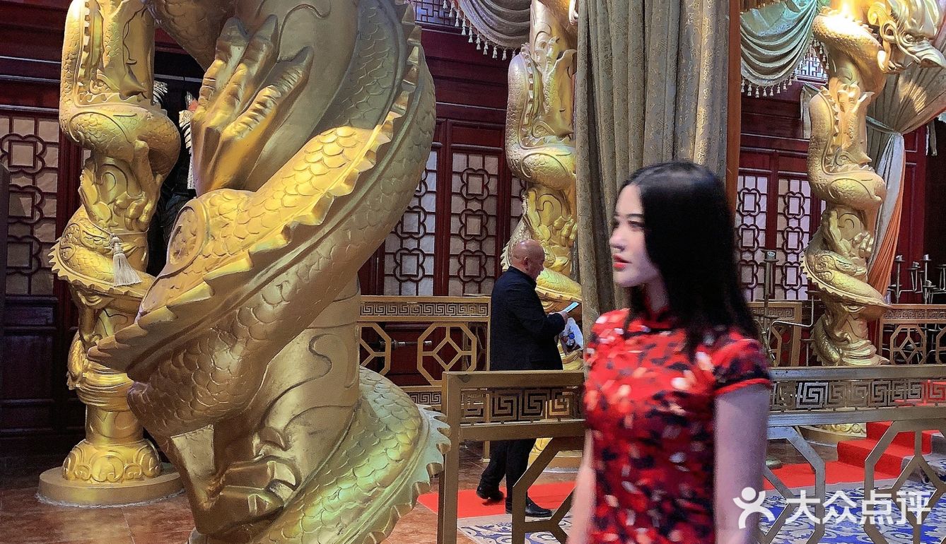 穿越到民国时代了解爱恨情仇🥀·郑州建业电影小镇