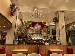 -玛格萝妮比萨屋(四平店)