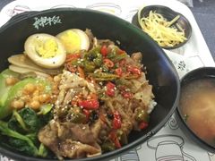 神牛饭英雄份-神牛饭(凯德来福士店)