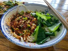 油泼面-老白家面馆(测绘东路总店)