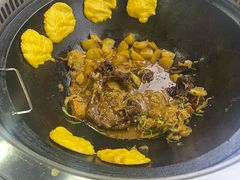 -刘小亮东北铁锅炖(金楠天街第六分店)