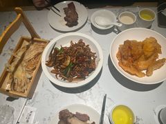 -关东小磨东北菜(漕河泾印象城店)