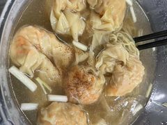 -小梁哥云吞面(黄贝岭店)