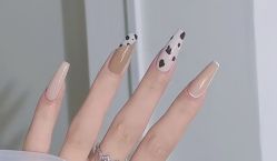 -雪奈传统美甲美睫