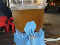 -老街烧烤大排档·地道湖北菜·龙虾馆(汉口火车站店)