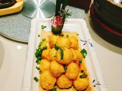 -海派美食·家宴海鲜青岛菜·石锅鲽鱼头(东方城店)