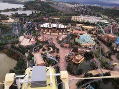 -七彩云南欢乐世界