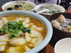-双桂坊美食街(南大街商业步行街店)
