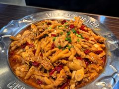 鸡爪煲-胖哥俩肉蟹煲(淮安万达店)