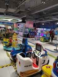 -利奥梦幻主题乐园(爱琴海购物公园店)