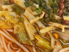 -卓雅桂林米粉