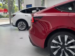 -TESLA 特斯拉(广州天环广场体验店)
