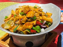 干锅千叶豆腐-關東雪东北菜(中庚漫游城店)