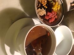 -初蓉丨遇见新川菜(亲贤街荣耀店)