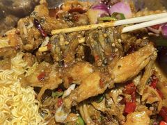 -蜀滋香鲜鱼美蛙火锅(339店)