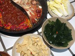 -贰回巷火锅馆(钟楼店)