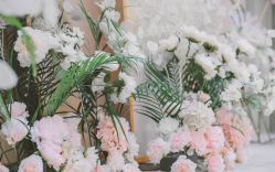 -艾米婚纱&婚礼策划