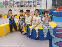 -美国谷斯妈妈早教中心 (陆家嘴店)