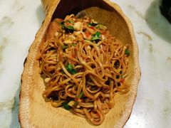 -佬麻雀·新湘菜(珠海金发购物中心店)
