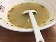 -在蒙自过桥米线
