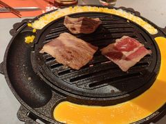 -轻烧烤肉(光谷步行街店)