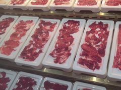 -来龍儿鲜切牛肉自助老火锅