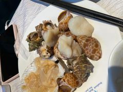 -领鲜活海鲜榴莲自助火锅(东门店)