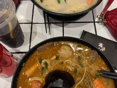 -肥汁米蘭香港米线(长宁来福士店)