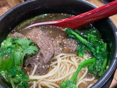 松茸汤手撕牛肉面-和府捞面(东直门银座店)