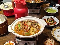 -富正毅三下锅(体育馆店)