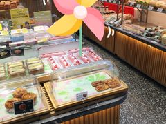 面包甜点陈列柜-仟吉西饼(黄石武汉路店)